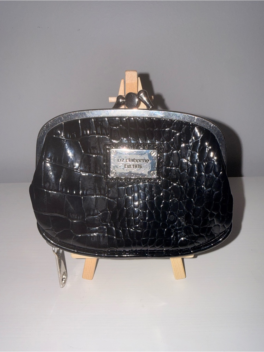 Vintage Liz Claiborne Black Patent Croc Kiss Lock Pouch Duo Compartment